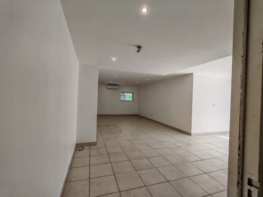 To Let commercial Property for Rent in Asla Park Western Cape